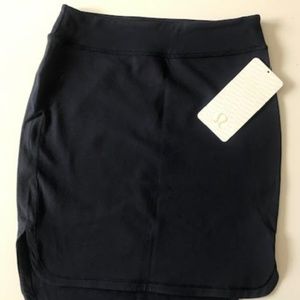Lululemon City Skirt Navy